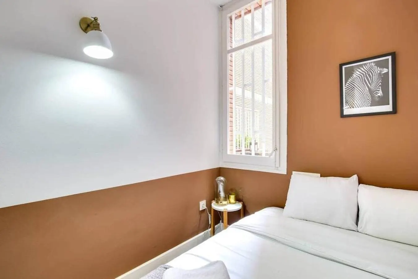 Colorful With Cozy Terrace In Gracia Apartment Barcelona