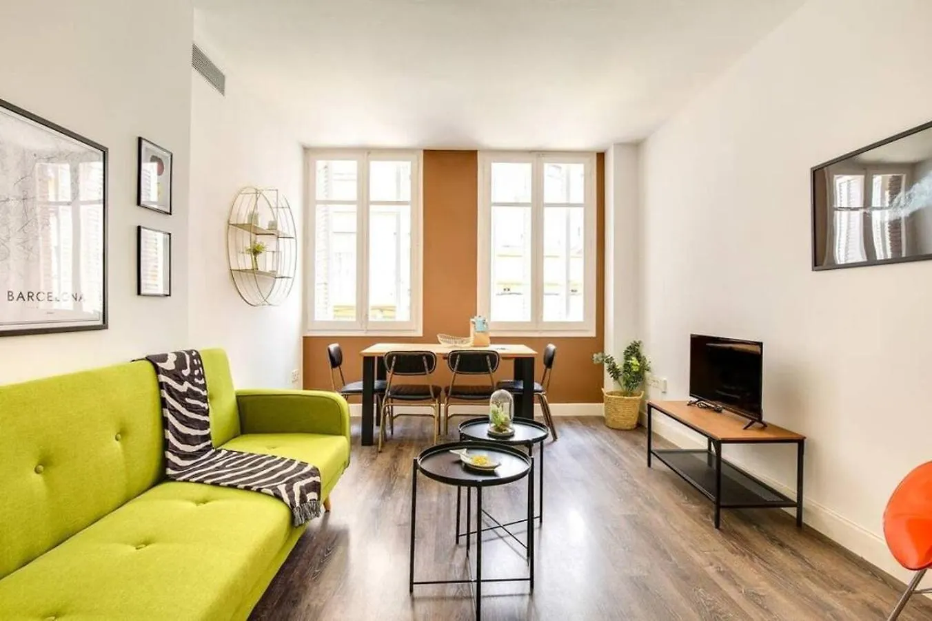 Colorful With Cozy Terrace In Gracia Apartment Barcelona 0*,